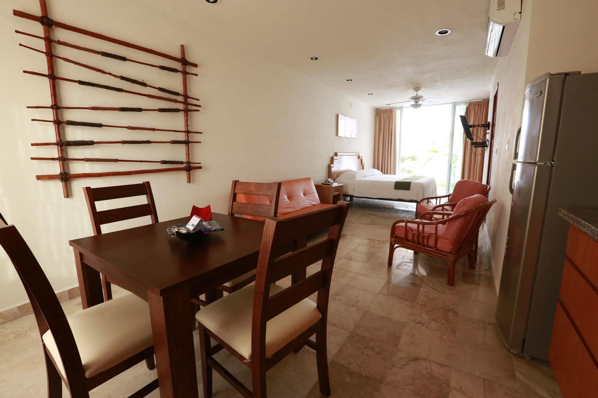 Coral Maya Stay Suites Puerto Aventuras Exterior foto